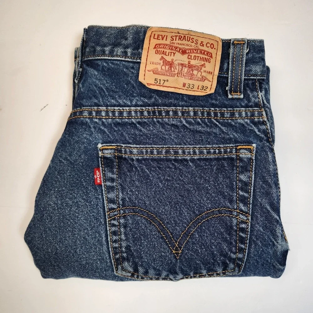 Levi's 517 Boot Cut Jeans Tag 33x32 Fits 32x31 Medium Wash Cotton 2009 Mexico